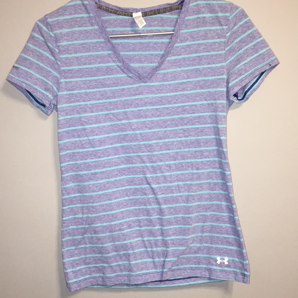 Under armour v-neck t-shirt